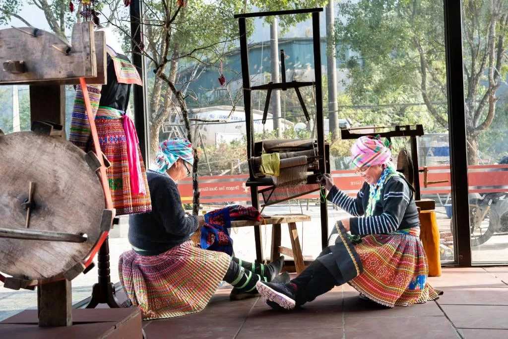 SUỐI GIÀNG Ở ĐÂU? HÀNH TRÌNH KHÁM PHÁ VÙNG CHÈ SHAN TUYẾT VÀ NGHỈ DƯỠNG TẠI THE LEGEND OF DRAGON TEA SUỐI GIÀNG